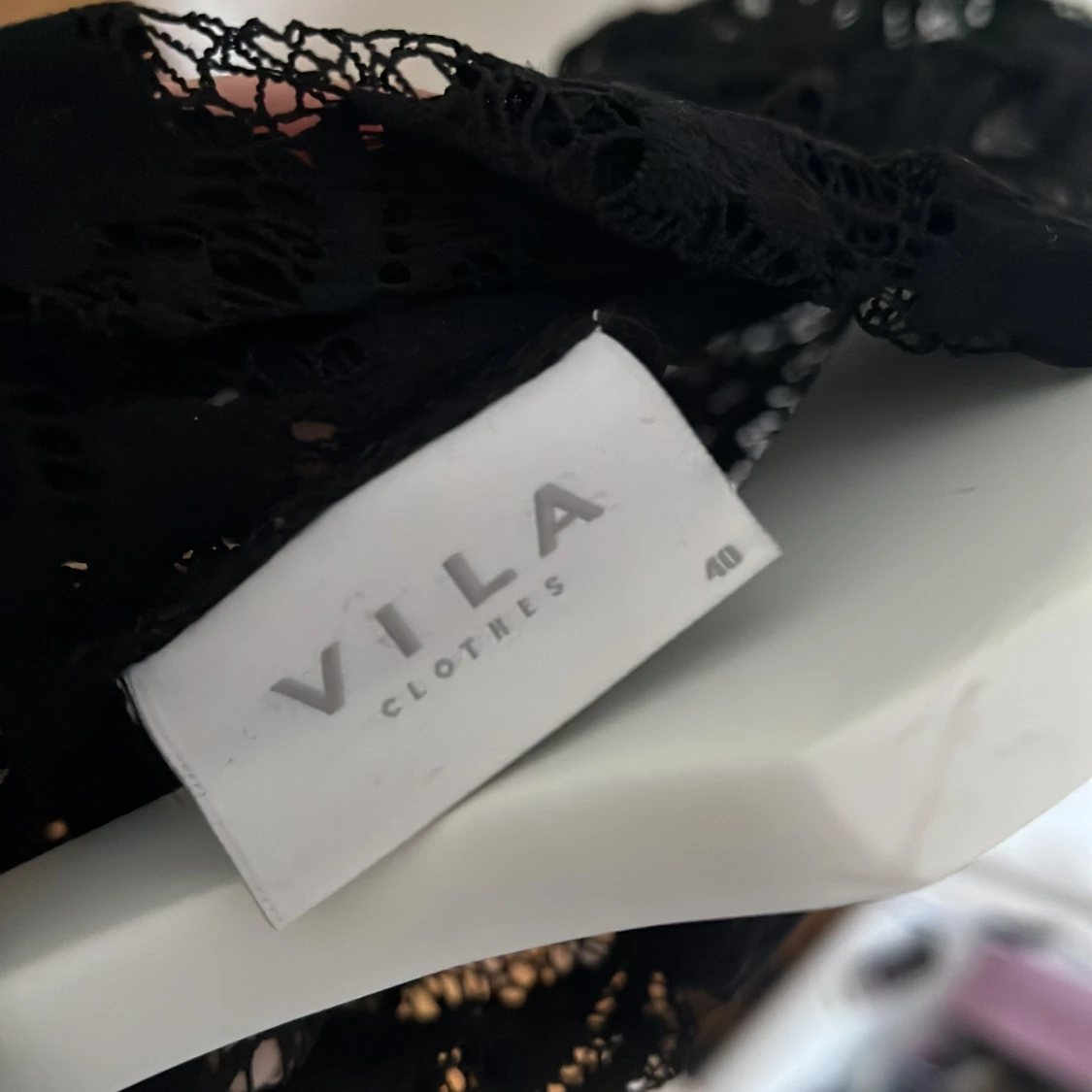 Svart spets blus  - 92