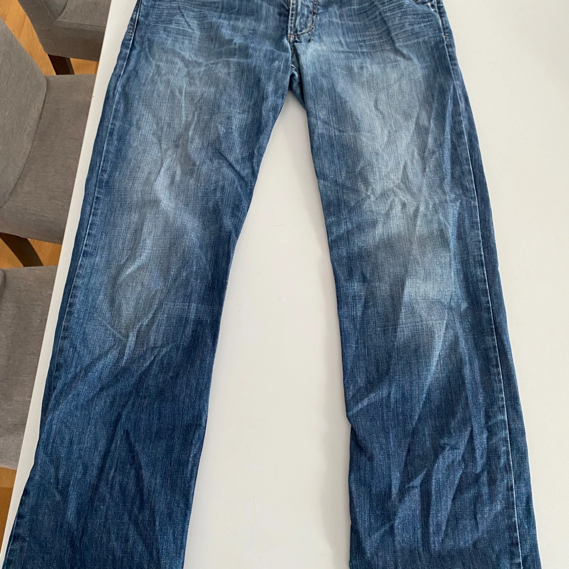 Blå jeansbyxor - 90