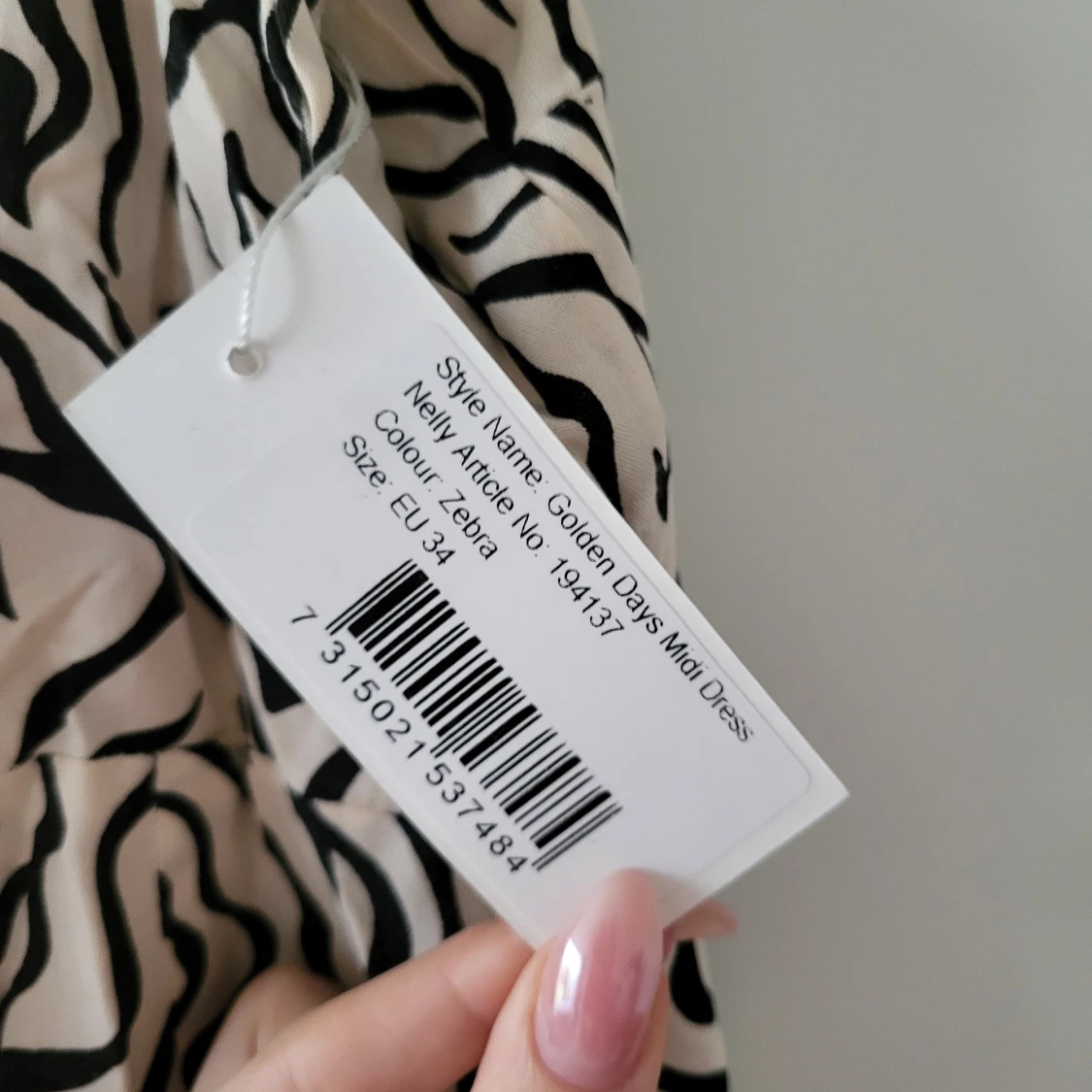 Zebramönstrad klänning från Nelly - 2