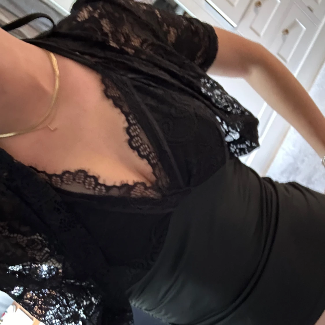 Svart spets bolerotopp