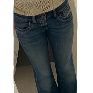 Diesel jeans - Lågmidjade bootcut jeans, säljer bara vid bra pris!❣️❣️