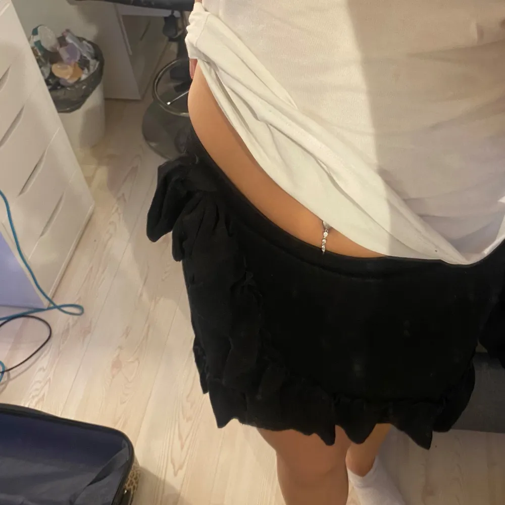 Använd fåtal gånger, inga defekter🤍köpt på gina för ca 5år sen . Hameet.