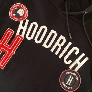 Hoodrich Hoodie  - Använd många gånger, men fortfarande i bra skicka, i storlek S