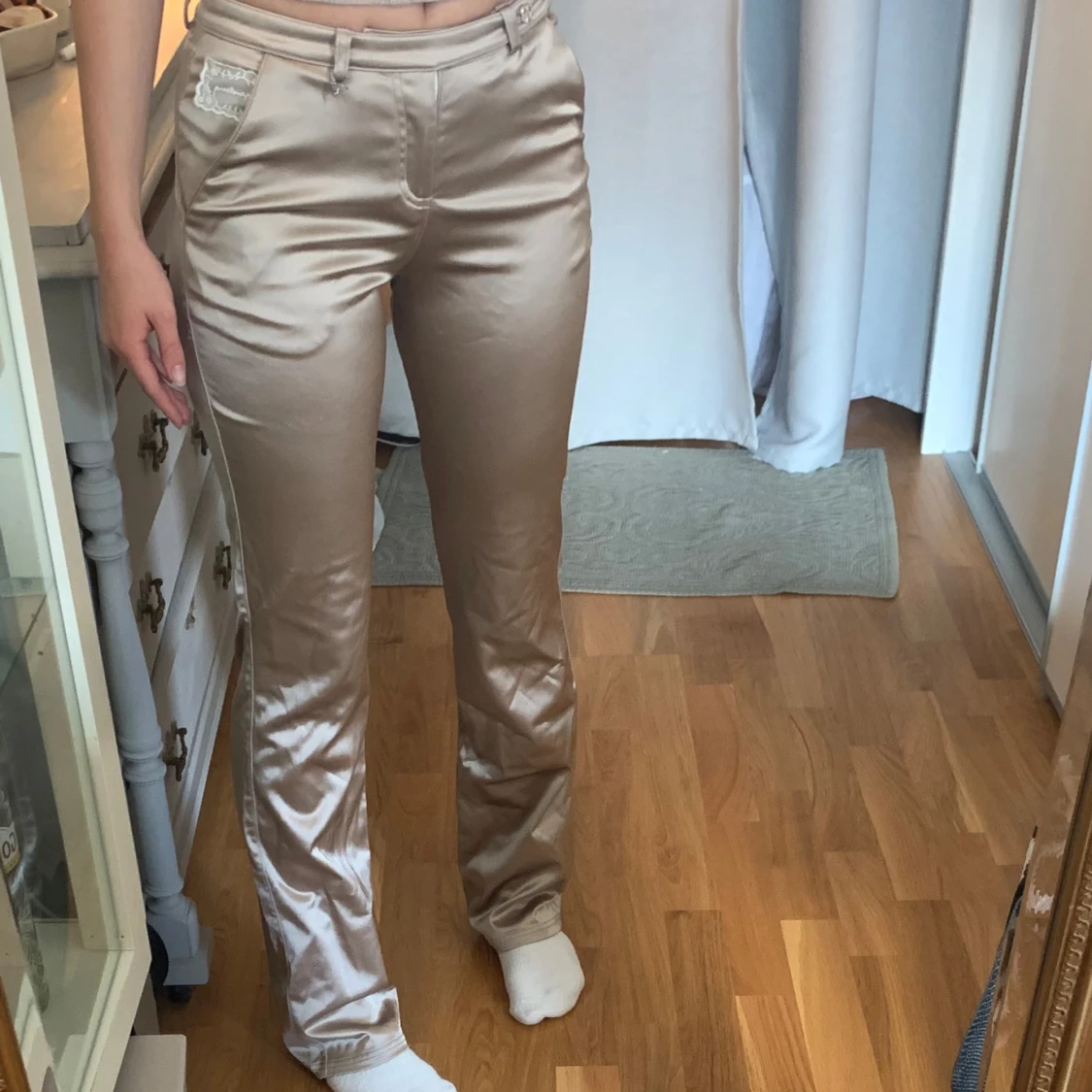 Sidenbyxor guldfärg Branting XS