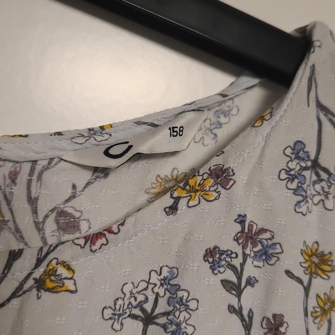 Blommig klänning - 91