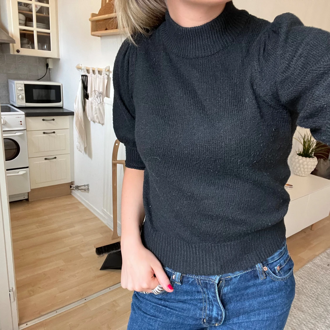 Kortärmad stickad tröja