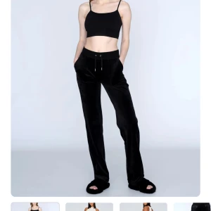 Juicy couture byxor - Svarta juicy couture byxor i jättebra kvalitet och är inte mycket använda. Säljs då dom nu r för små. Nypris är 1200kr. Lägg gärna prisförslag 