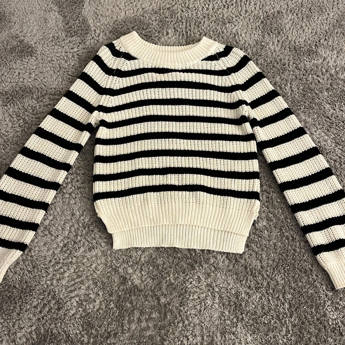 Randig stickad tröja Lindex