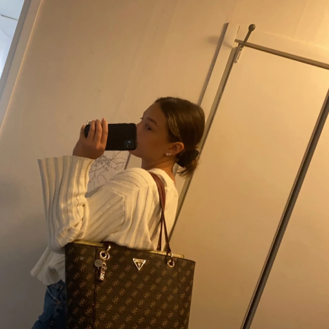 Guess Tote Väska - 93