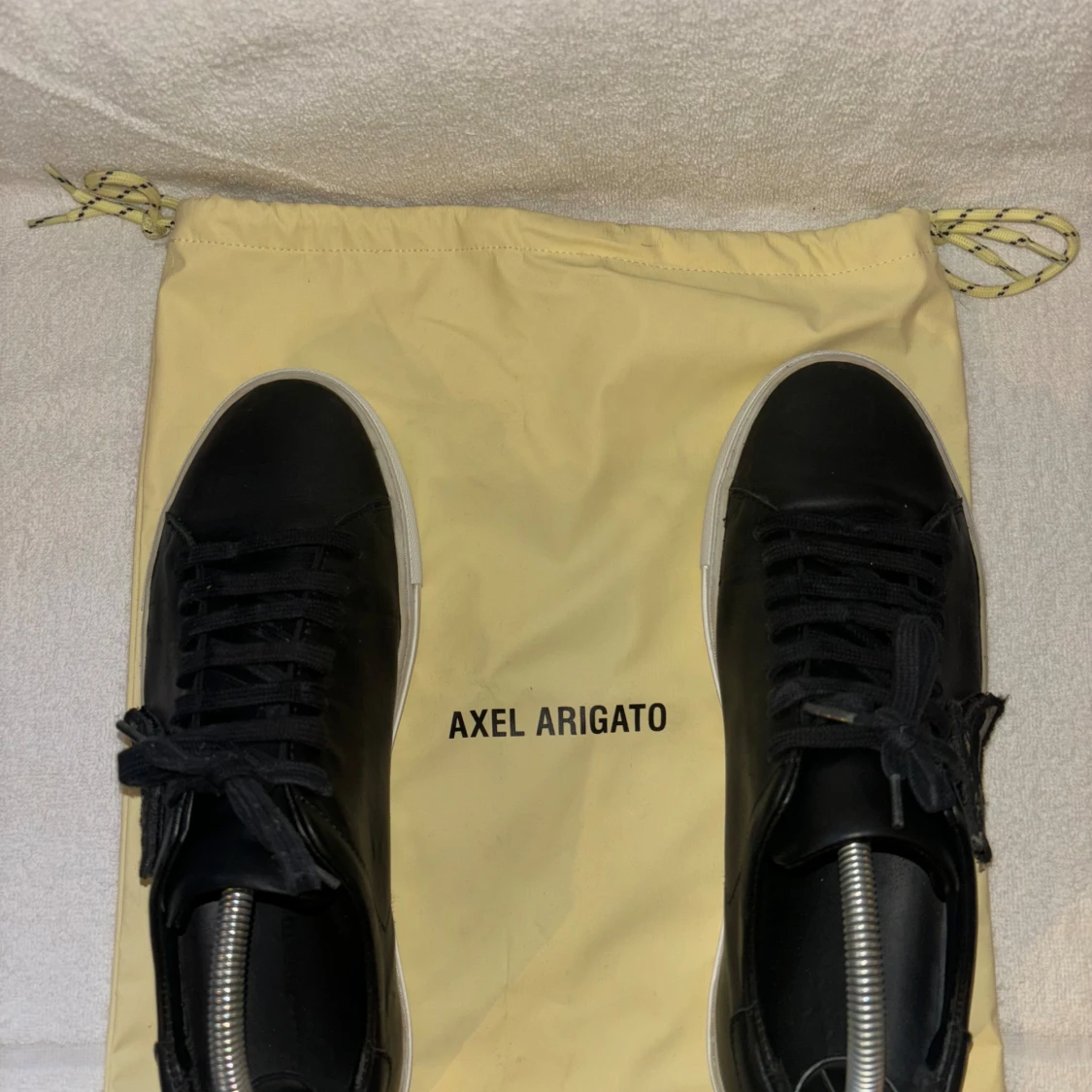 Axel Arigato skor  - 91