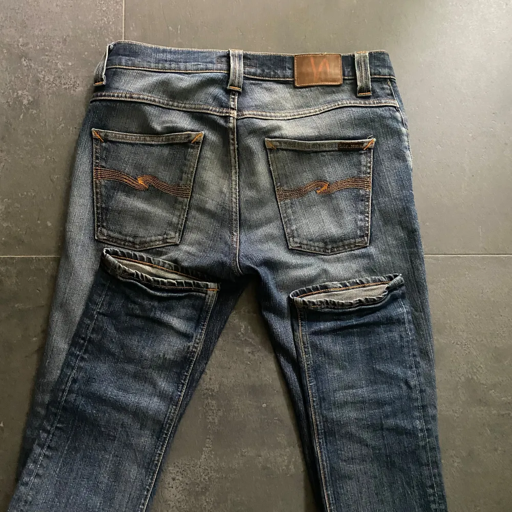 Riktigt feta nudie jeans i perfekt skick✅ populära modellen Grim Tim| hör av er vid fler frågor❗️. Jeans & Byxor.