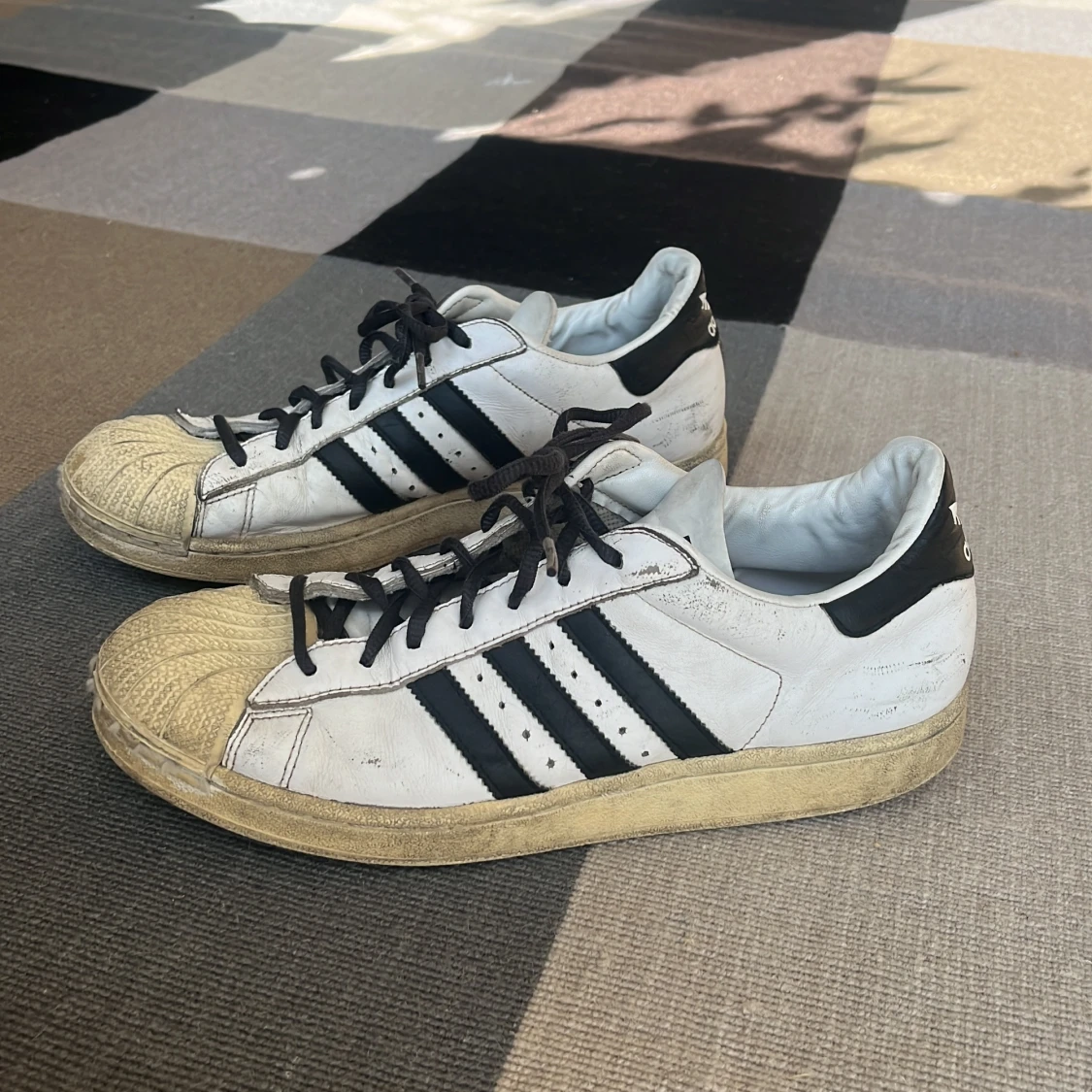Adidas  - 91