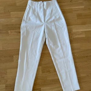 Kostymbyxor  - Bra skick