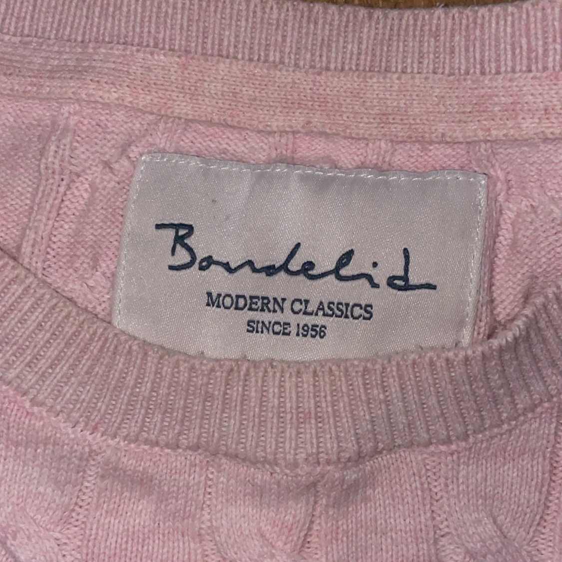 Rosa stickad tröja från Bondelid - 1