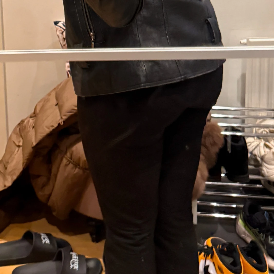 Svart skinnjacka - 1