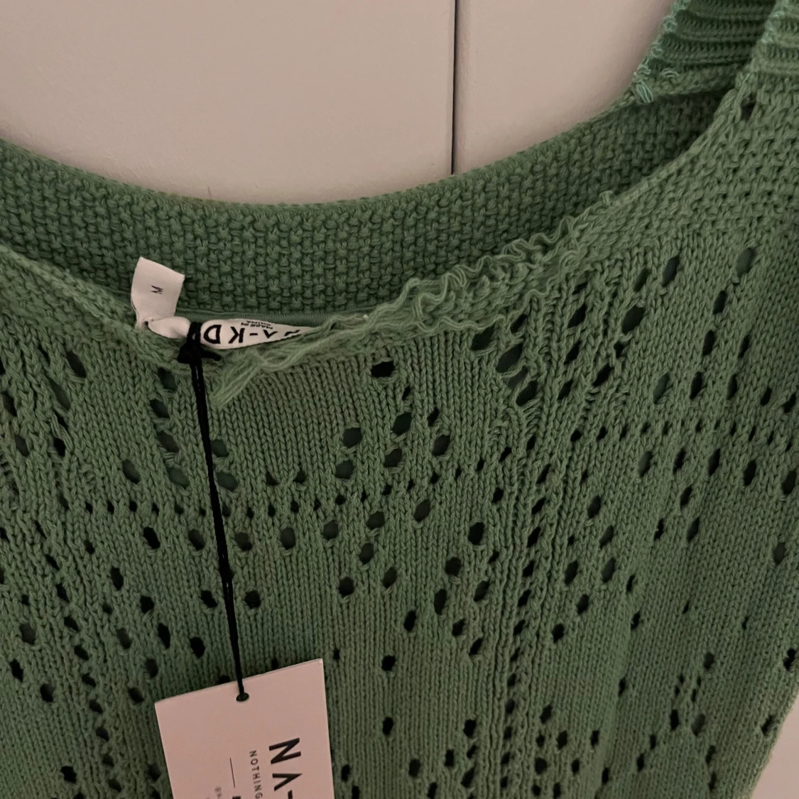 Grön stickad klänning från NA-KD - 2