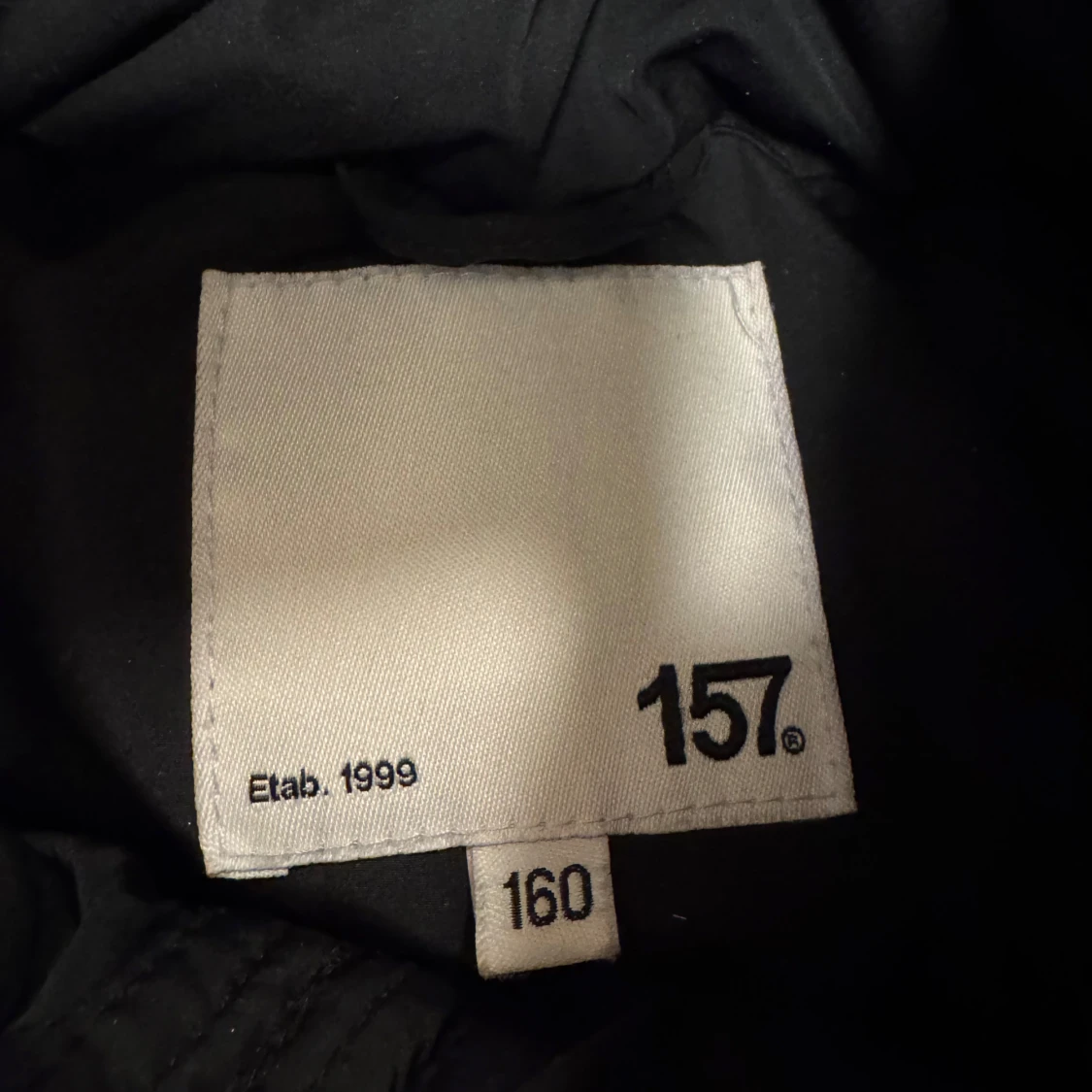 Svart dunjacka från Lager 157 - 2