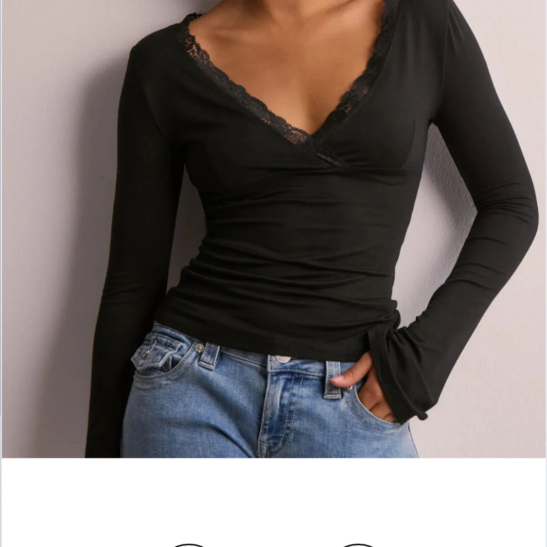 Svart långärmad topp med spets
