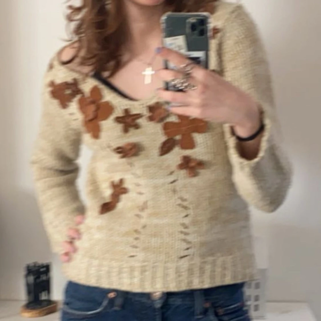 Beige stickad tröja från René Derby - 1