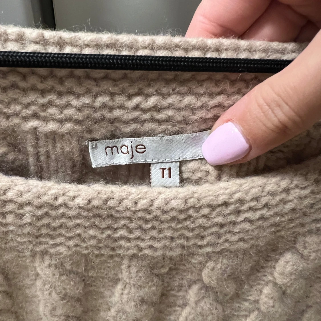 Stickad topp från Maje - 90