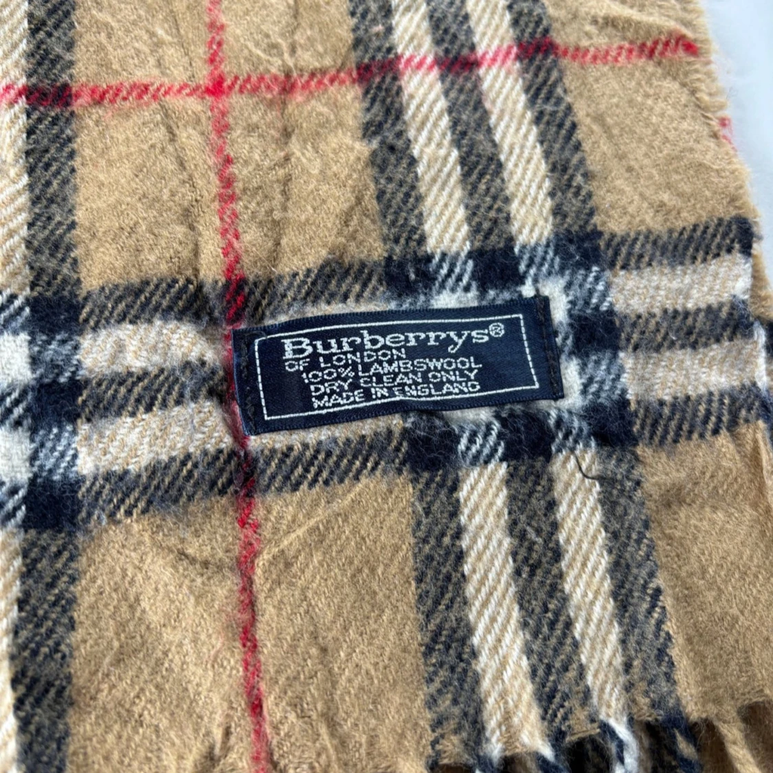 Burberry Scarf - 90