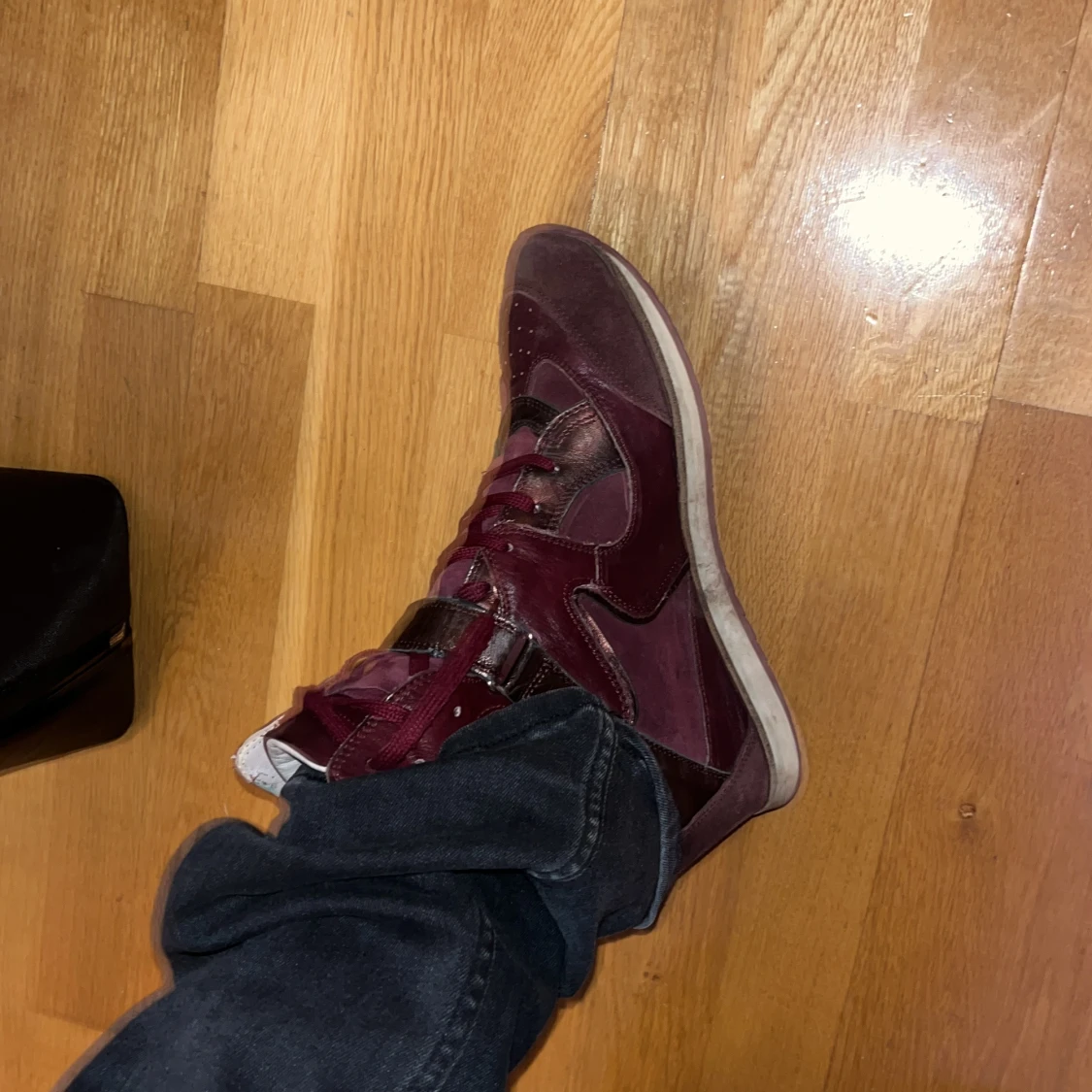 Isabelle markant liknade - 91