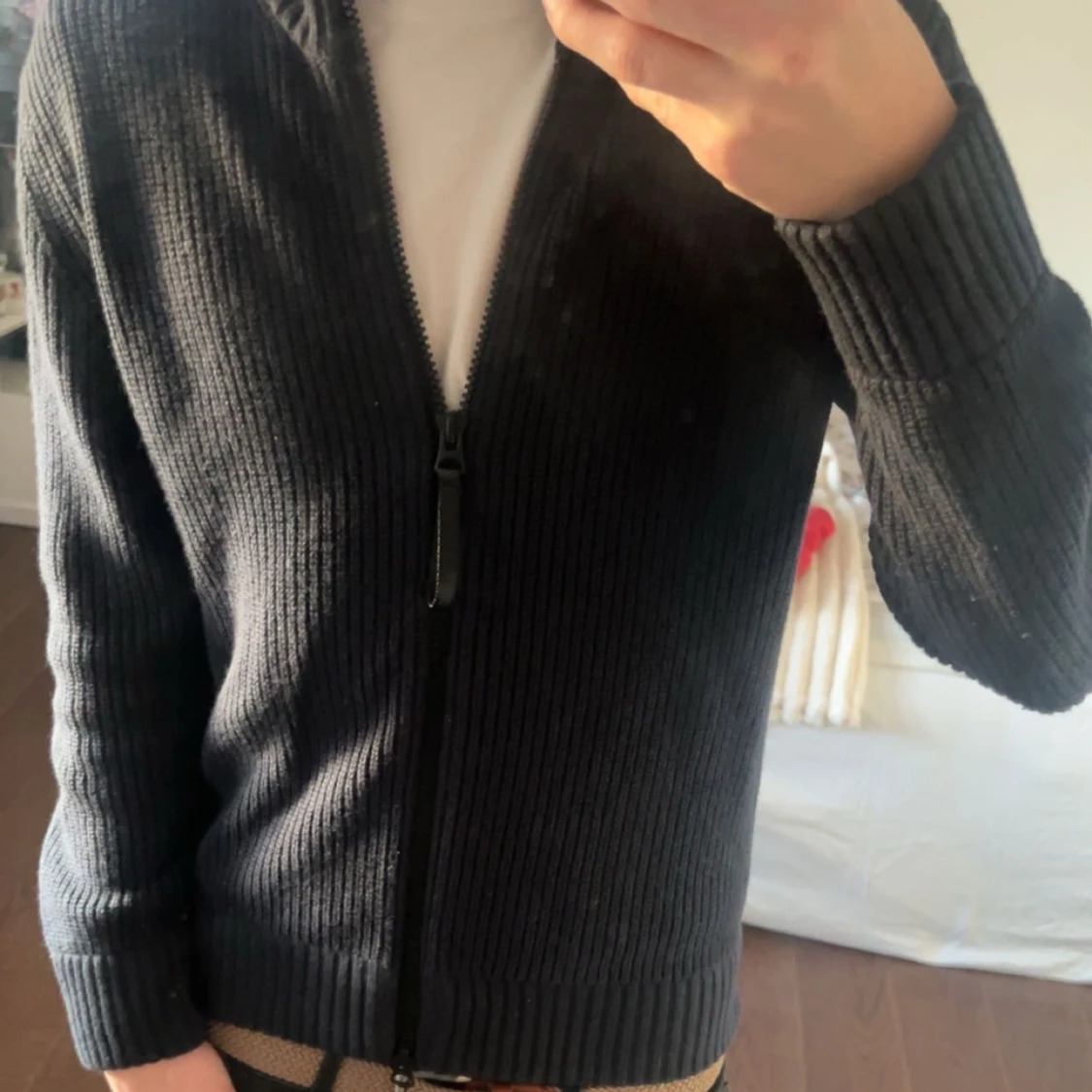 Marinblåcardigan från J.Lindeberg - 90