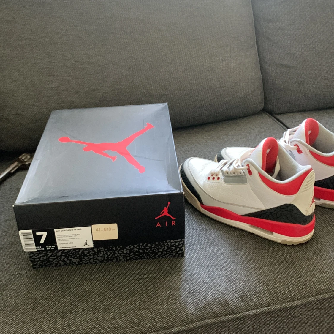 Air Jordan 3s Retro/Fire red - 93