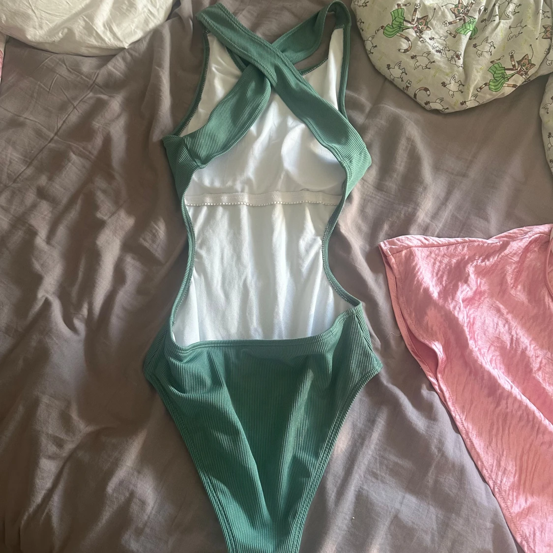 Baddräkt med öppenrygg  - 90