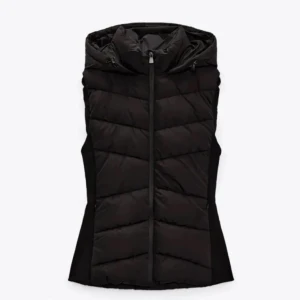 Zara väst - Zara väst i mycket bra skick. Skriv för mer info!