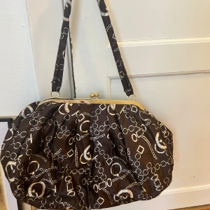 Weekendväska Pop England  - I fint skick . 