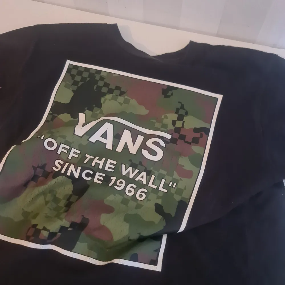 Använt skick. T-shirts.