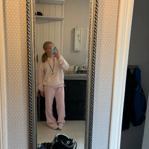 Rosa mjukisar - Rosa mjukis byxor bra skick haft i cr 2 månader för stora