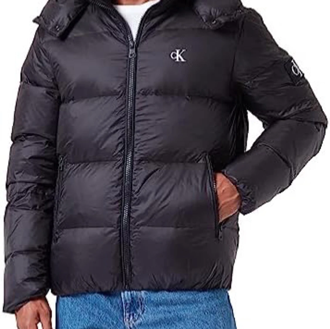 En Calvin Klein vinterjacka  - 91