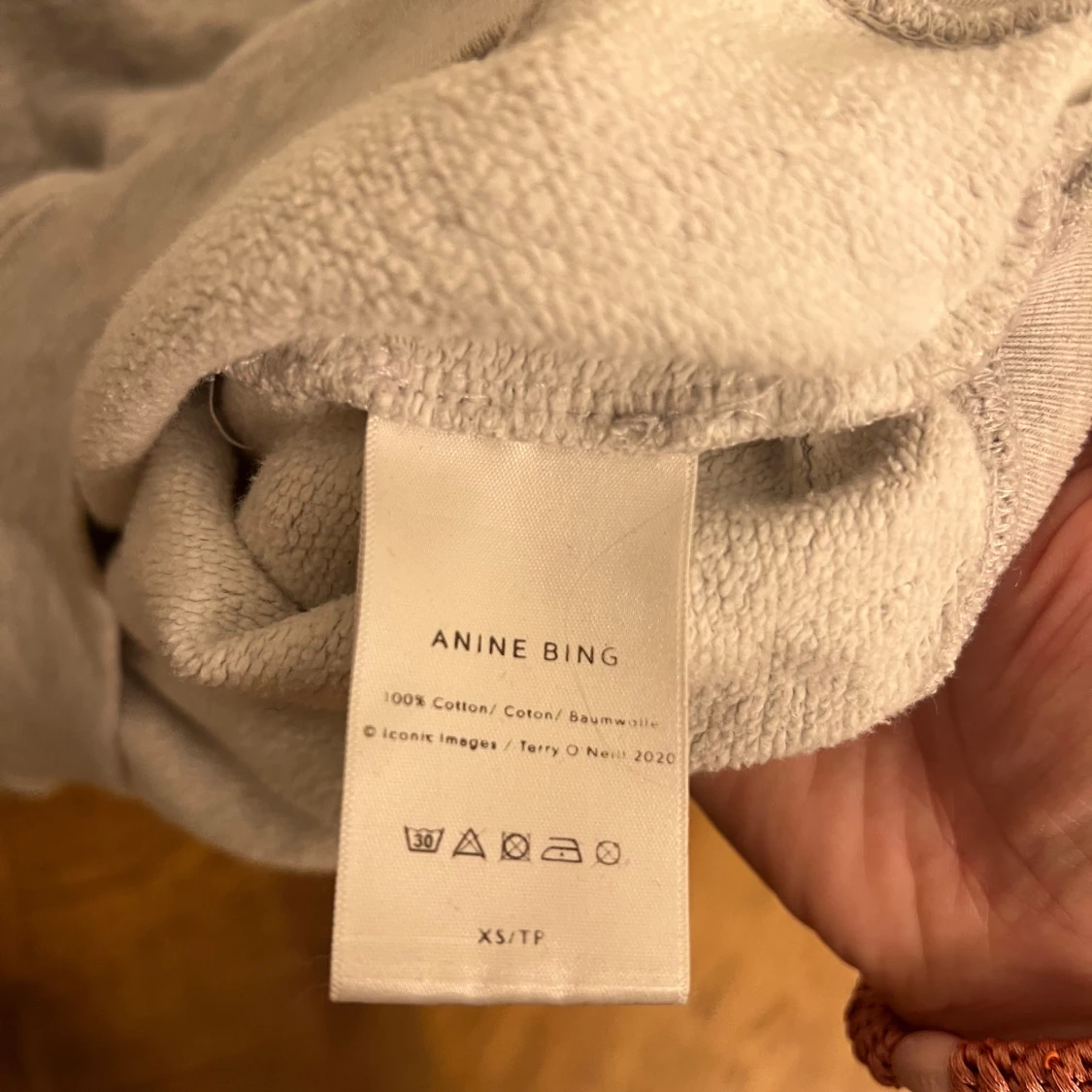 Grå sweatshirt från Anine Bing - 90