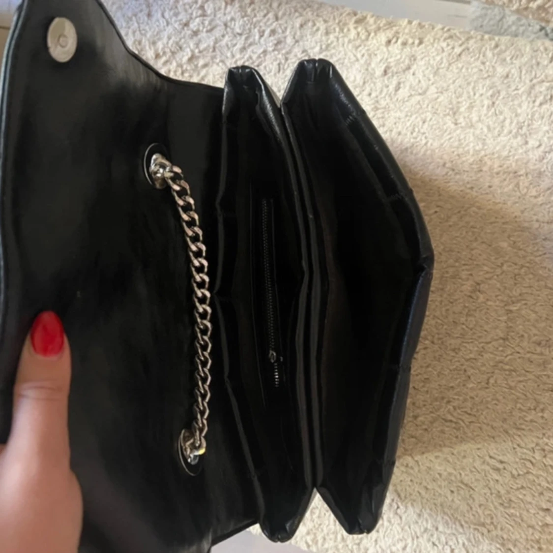 Svart axelväska - 92