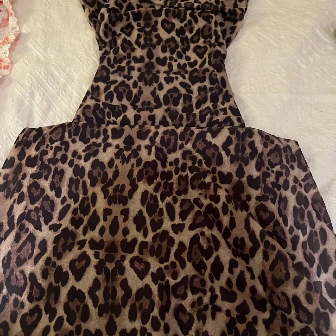 leopardmönstrad klänning - 90