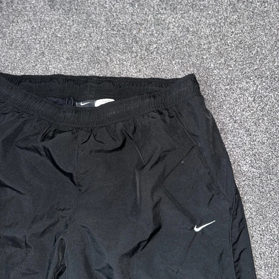 Svarta träningsbyxor från Nike - 90