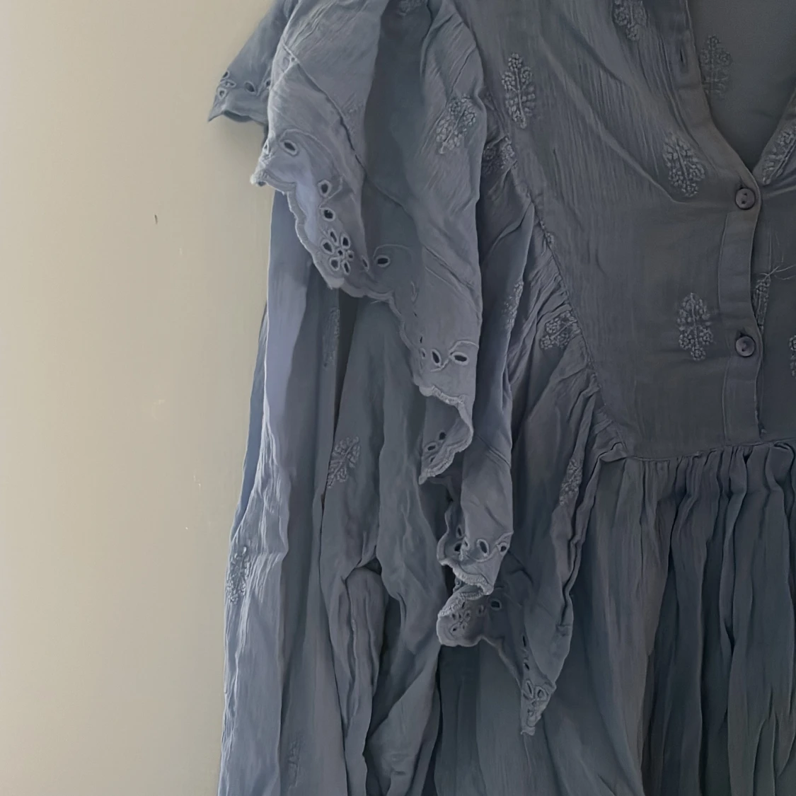 Blå volangblus zara - 90