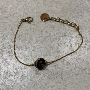 Armband Edblad  - Jag säljer detta armband från Edblad i rosébuld!