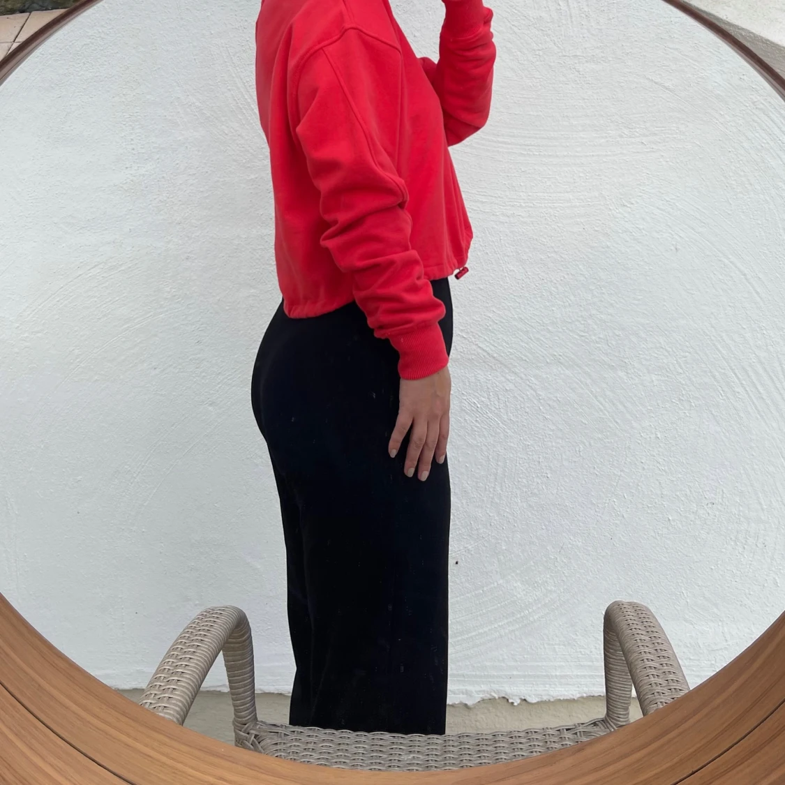 Röd croppad tröja från Calvin Klein - 91