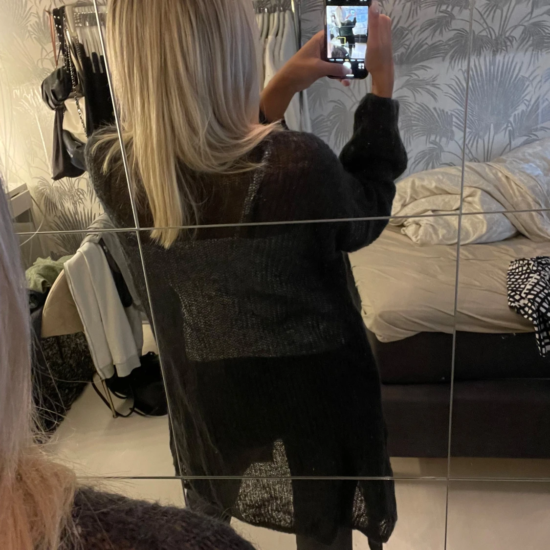 Grå stickad kofta - 92