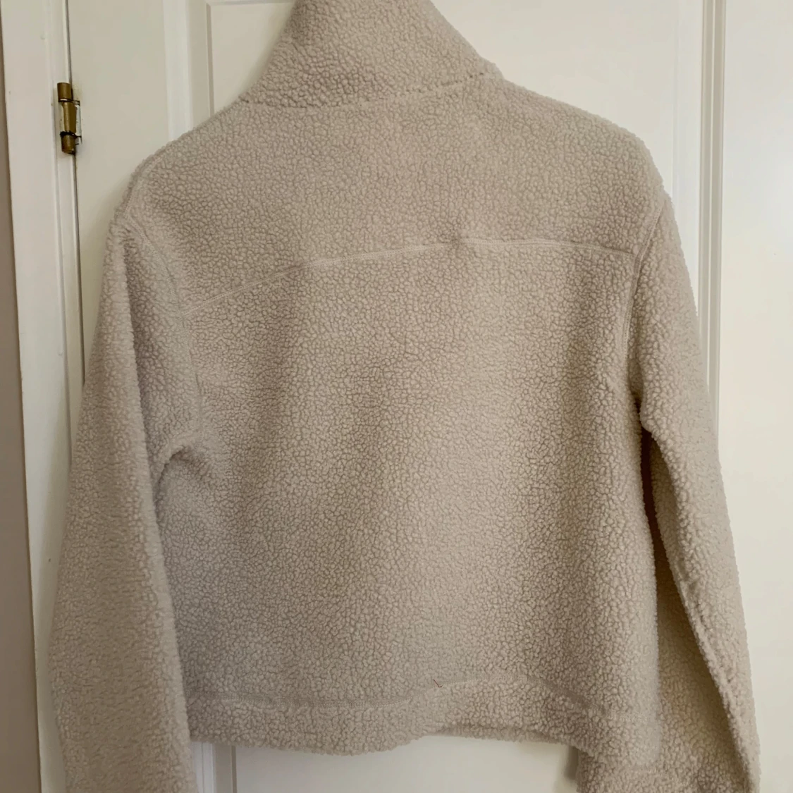 Beige teddyjacka med dragkedja - 90