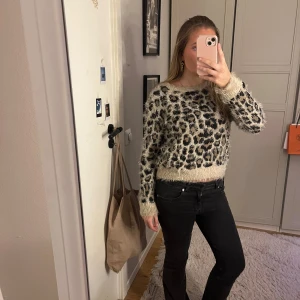Leopard tröja - Leopard tröja från H&M i storlek s 💗 Pris kan diskuteras 