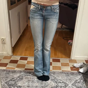 Replay jeans - Ett par super fina replay jeans❤️ Endas en linne defekt(bild 5)❤️ Skriv för mer info💕