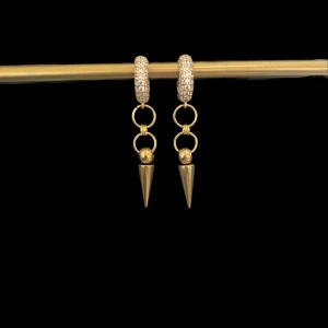 Örhängen  - Kostar 119/par💕