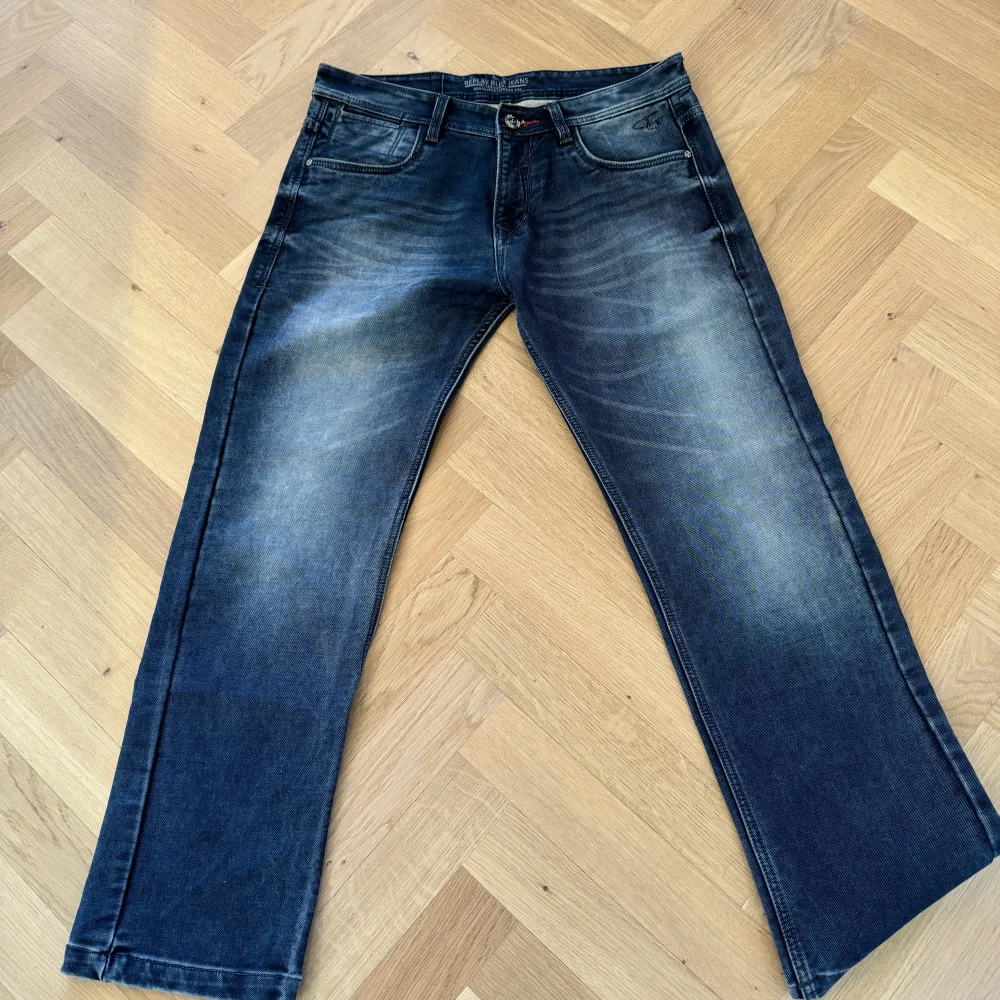 Helt nya replay jeans utan tag. Pristet kan diskuteras. . Jeans & Byxor.