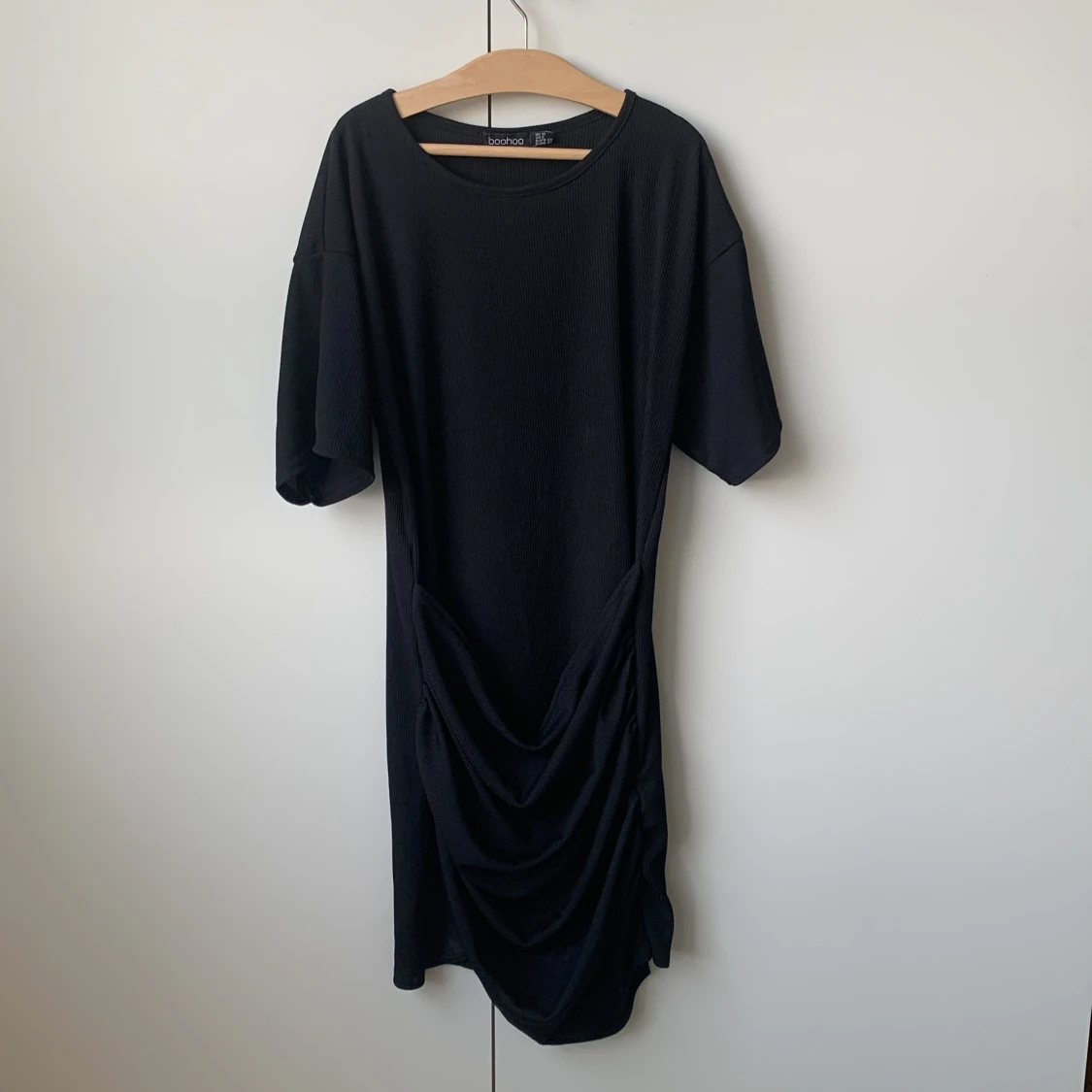 Svart miniklänning  - 91