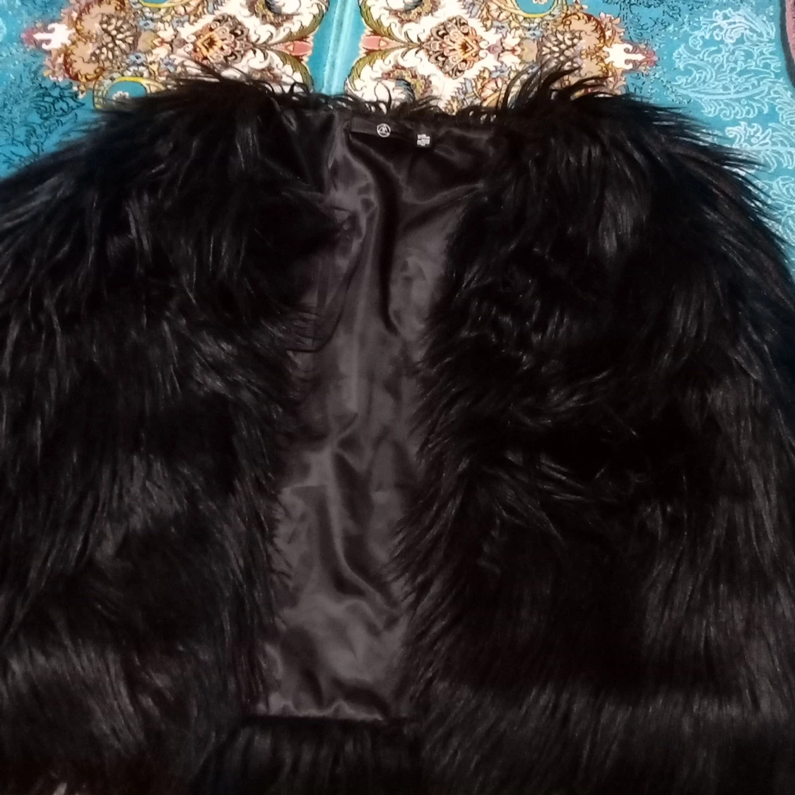 Fluffig jacka/kofta - 91