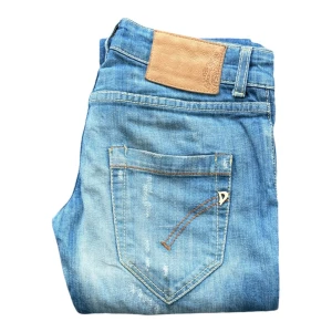 Dondup Jeans - Riktigt snygga jeans från dondup. Kom dm för fler frågor👍 